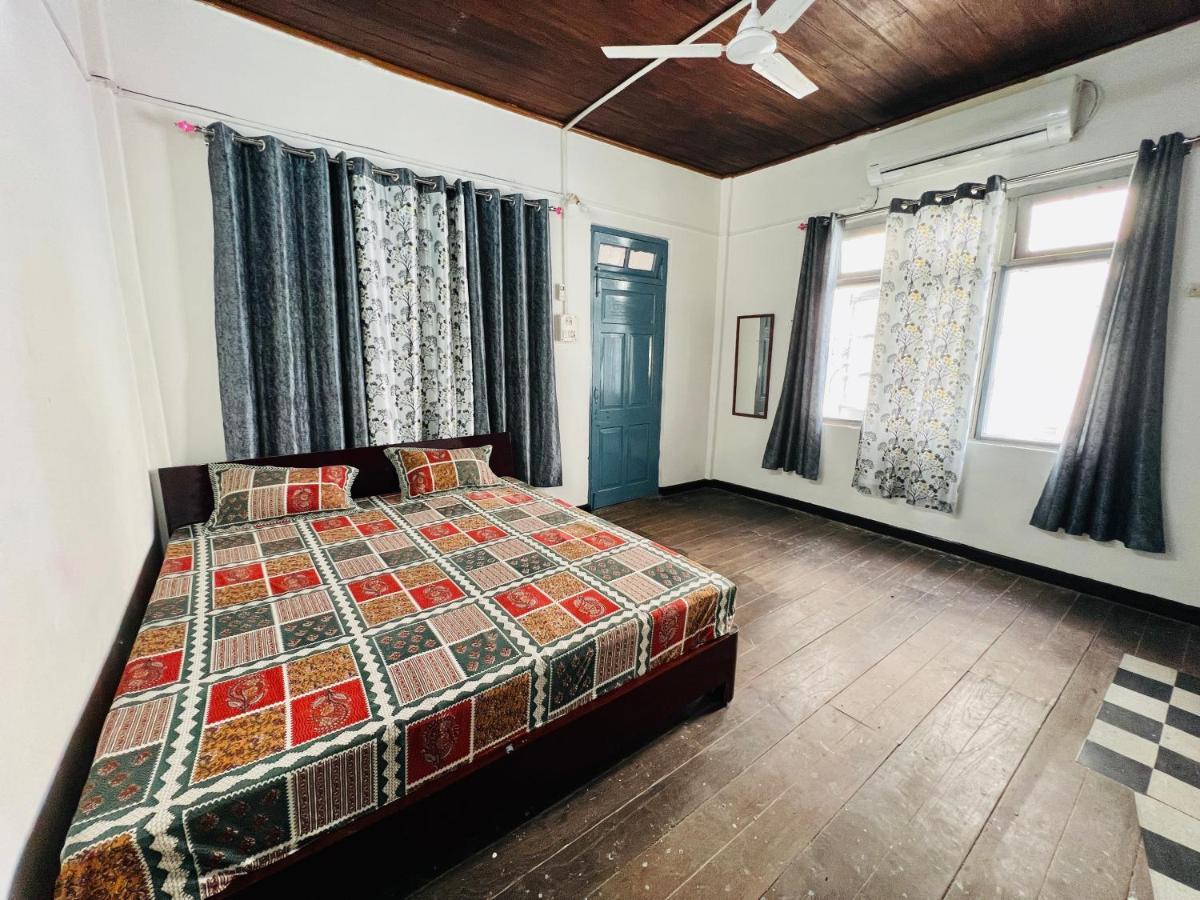 Levi Home Guest House & Retreat Centre สิริกุรี ภายนอก รูปภาพ