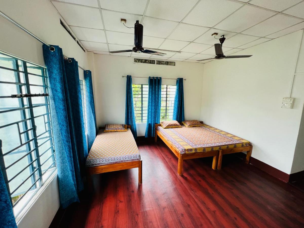 Levi Home Guest House & Retreat Centre สิริกุรี ภายนอก รูปภาพ